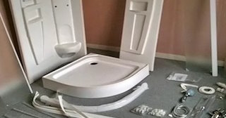 Установка и монтаж душевых кабин от 4110 руб. в Михайловке - СантехДомМхл